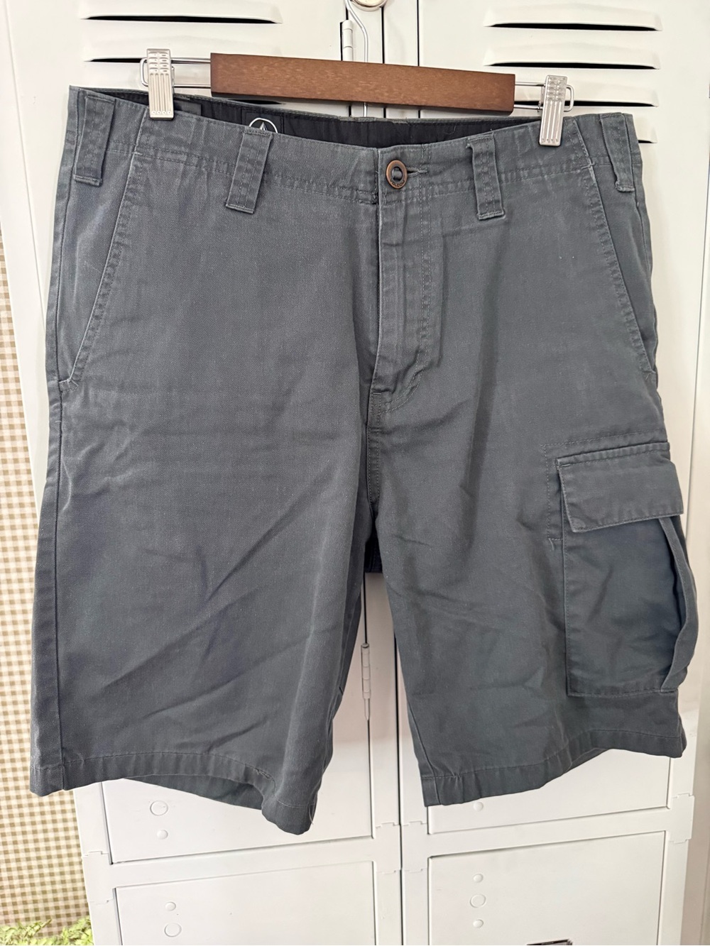 Volcom Men's Charcoal Gray Cargo Shorts